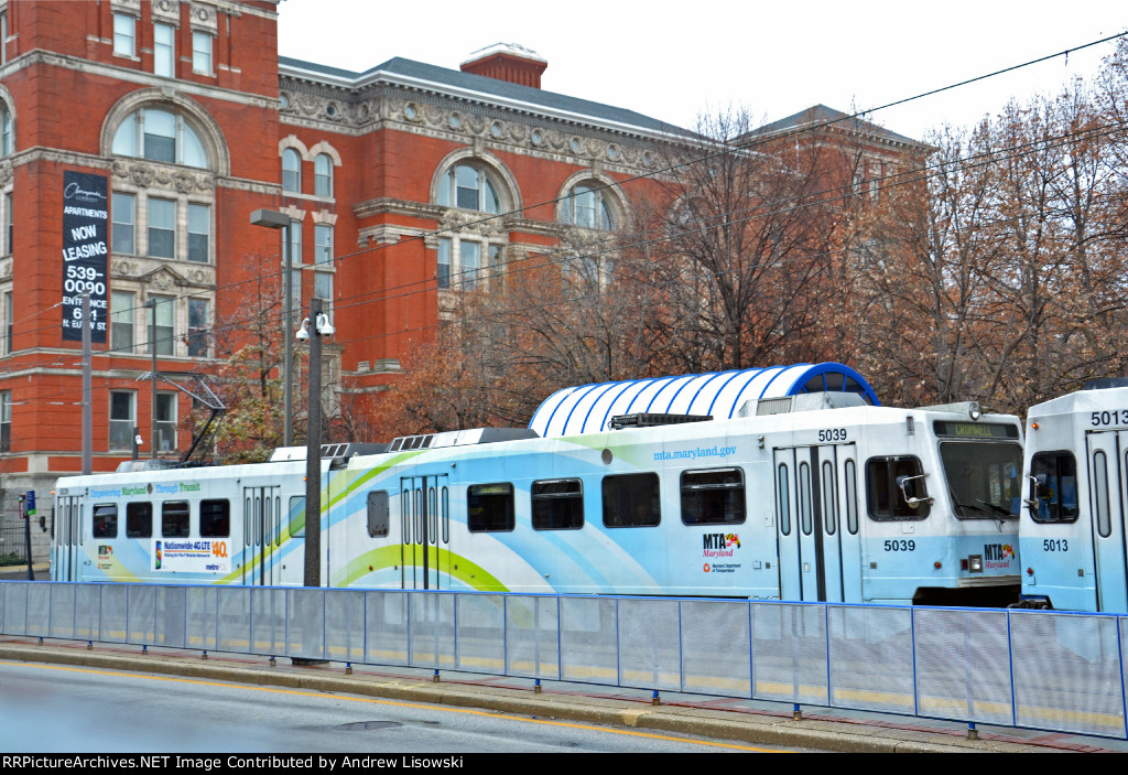 Baltimore Light Rail 5039